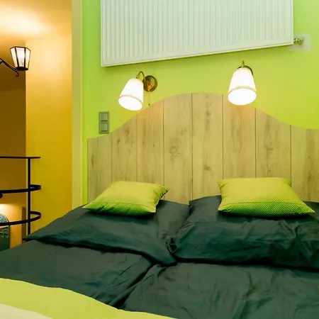 Artistic Apartment